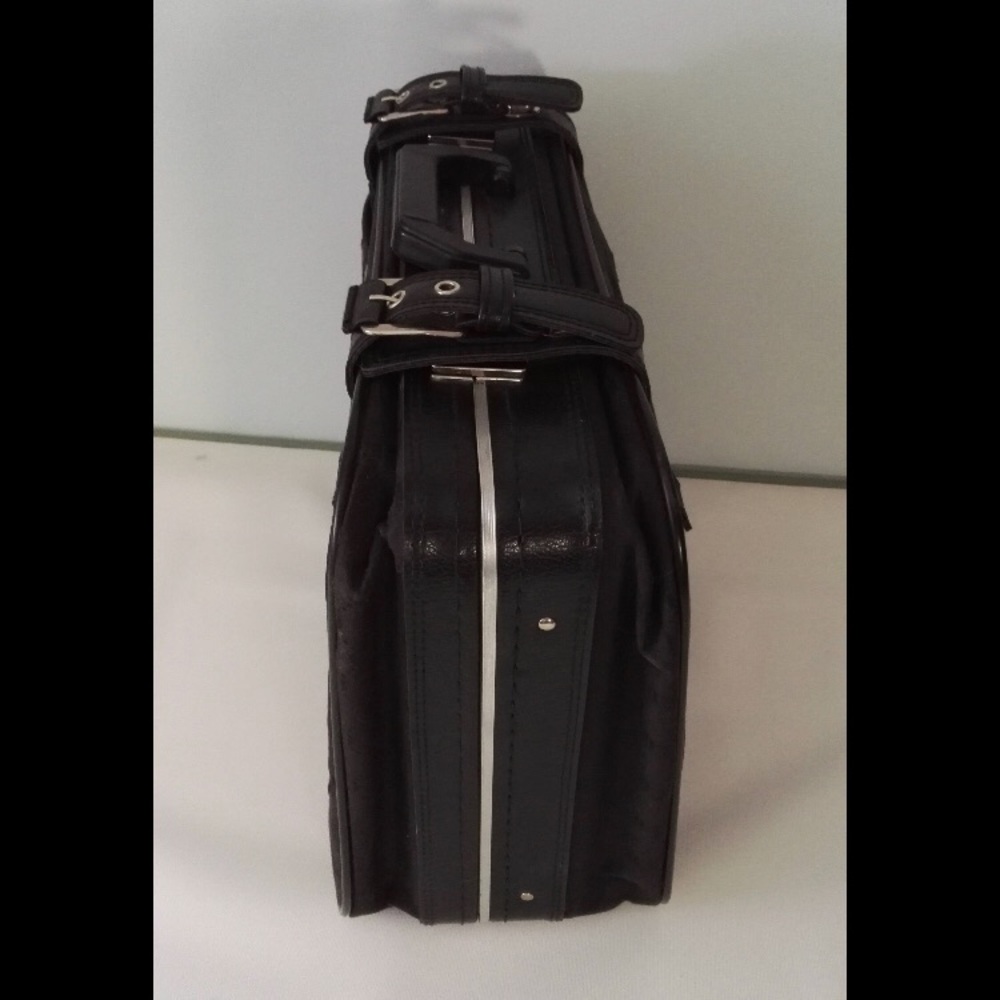 ‼️UNICORN ALERT‼️Dior suitcase - Picture 4 of 8